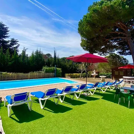 Holiday home With Private Pool And Bbq Near Lloret De Mar Vidreres