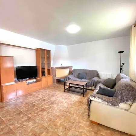 With Private Pool And Bbq Near Lloret De Mar * Vidreres